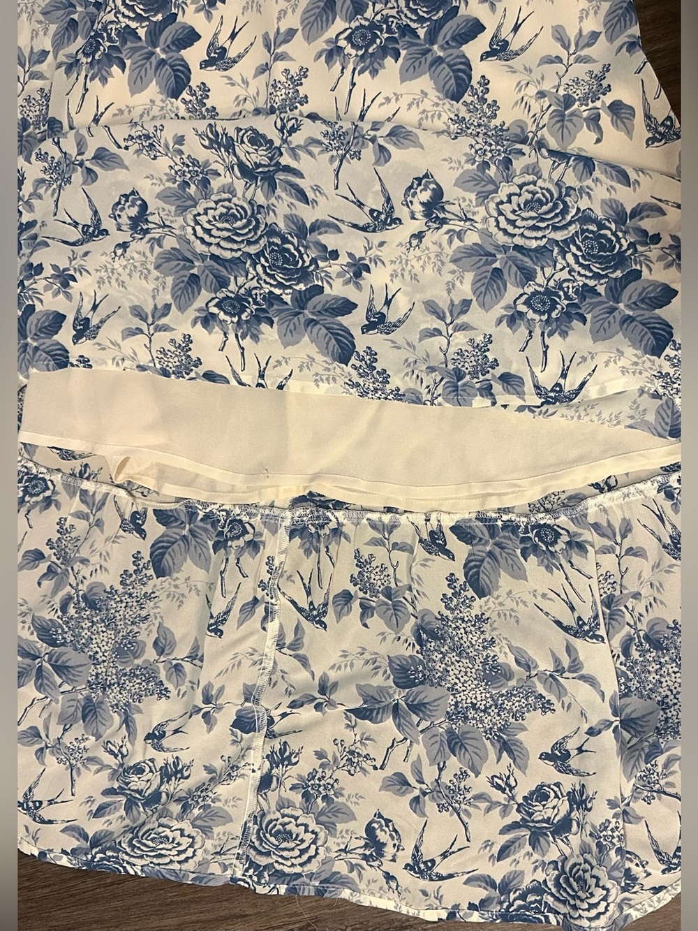 Reformation Nikita Dress in Pompadour. Size 6. Pristine condition - Picture 14 of 15